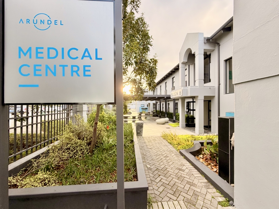 Commercial Property for Sale in Westcliff Western Cape